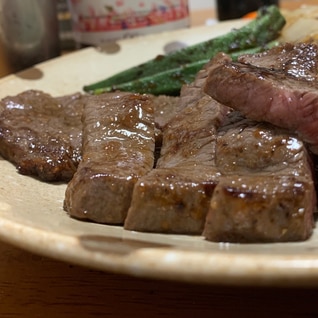 お家でステーキ！失敗なしの素敵なステーキの焼き方